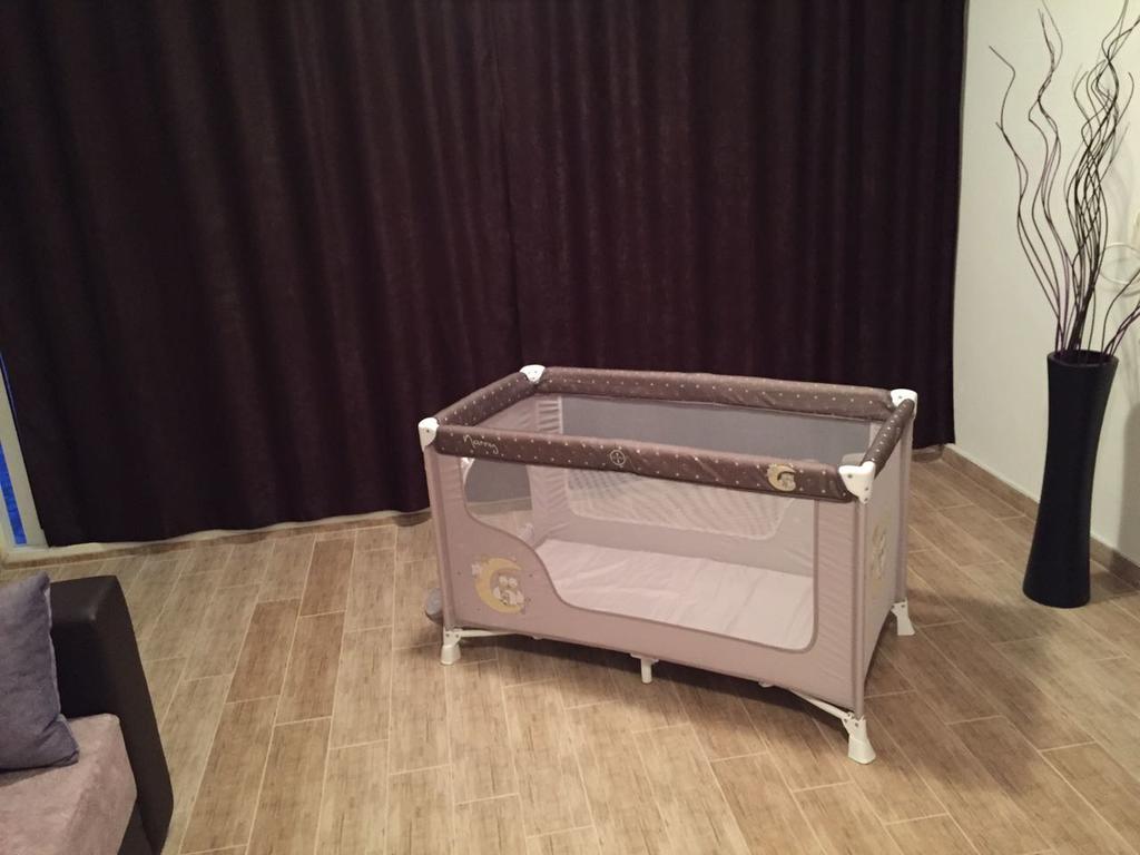 Apartment Jana Улцин Екстериор снимка