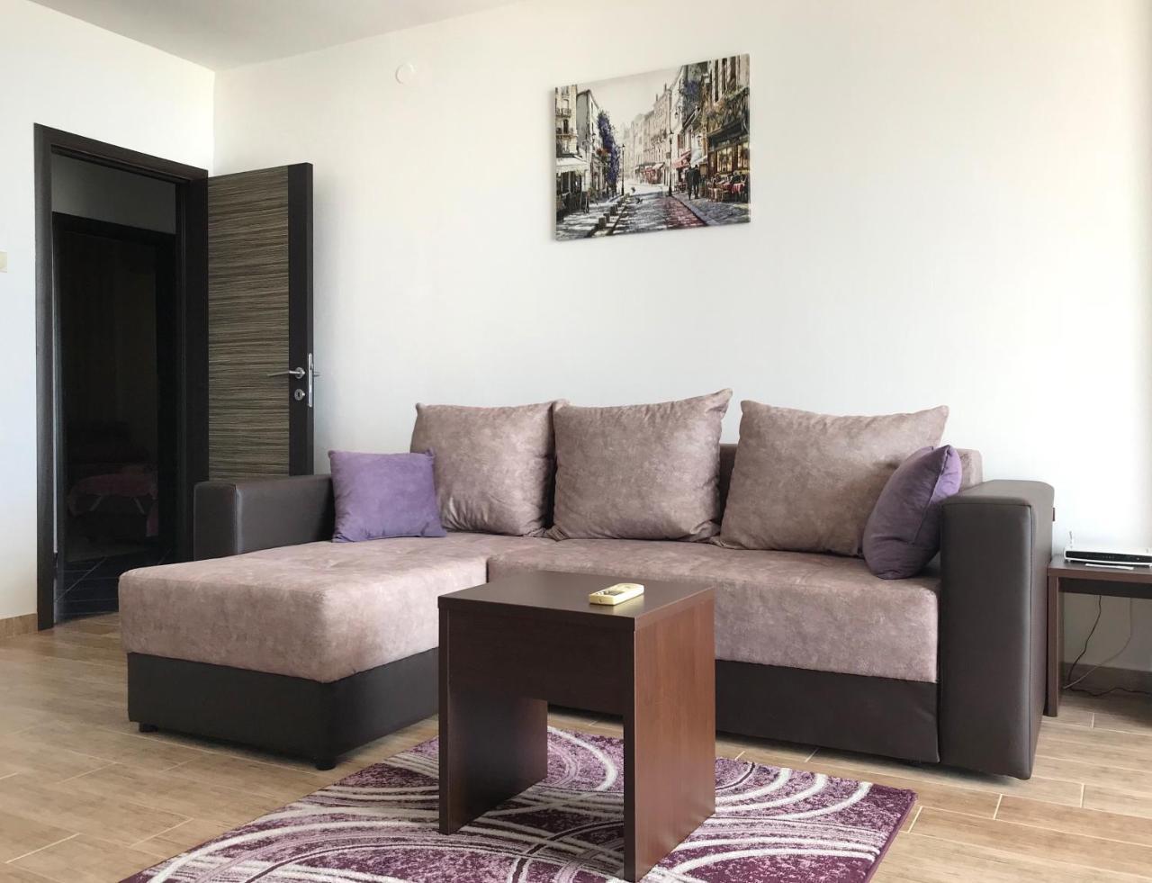 Apartment Jana Улцин Екстериор снимка